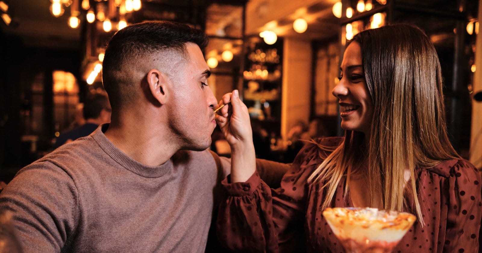 Estou recebendo sinais confusos de uma antiga paixão